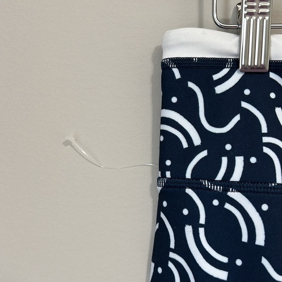 Johnny Was Calme Leggings Endurance High Waist Navy Blue and White Sz M NEW - Picture 5 of 10